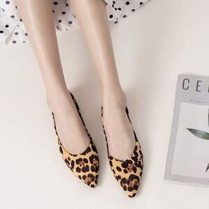 TIME AND TRU BASIC BALLET  ANIMAL PRINT FLATS